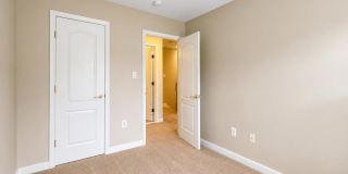 6065 TICKET Way Gallery 15