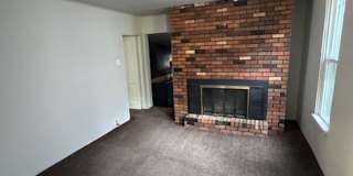 1342 Guthrie St. Gallery 6