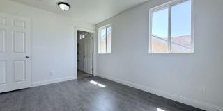 1440 East 42nd Street Gallery 15