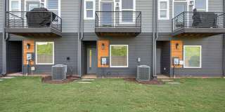 Like New Townhome Ready for Immediate Move-In!!! Bryant Park in West End Gallery 29