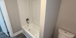 28 N. 50th Street Gallery 15