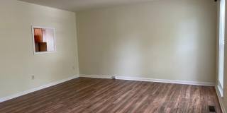 21054 CORNERPOST Square Gallery 3