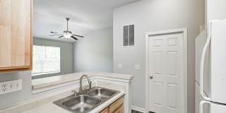 City Flats on Tenth Gallery 7