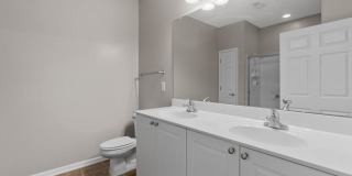 Marble Cliff Commons Gallery 58