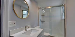 192 Davis Street Gallery 13