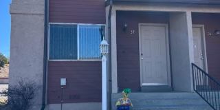 Nicely Maintained Condo! Gallery 1