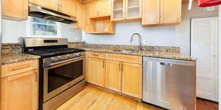 300 OKLAHOMA Avenue NE Gallery 4