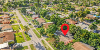 1041 NW 196th Ter Gallery 18