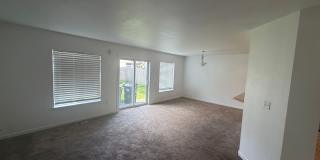 ***JUST REDUCED!!!*** Welcome to Spacious living in Spanaway WA Gallery 10