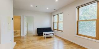 323 Jackson St Gallery 4