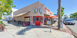 2911 Adams Ave Gallery 58