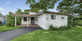 3255 SW 60th Ave Gallery 1