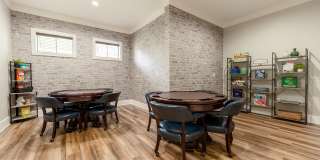 Riverstone Gallery 32