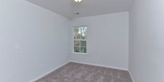 ENJOY LIVING DOWNTOWN ON THE BROAD RIVER Gallery 25