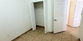 9670 AMARANTE Circle Gallery 12