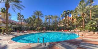 Great opportunity condo in a highly desirable central Las Vegas location Gallery 32