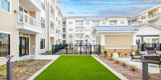 Overture Greenville Age 55+ Apartment Homes Gallery 23