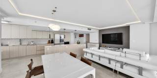 400 S Pointe Dr Gallery 12