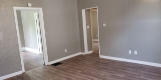 3 bedroom 1 bath Gallery 5