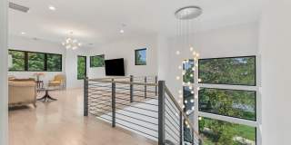 1513 OAKVIEW Drive Gallery 37