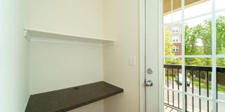 Rare 2BR 2BA 2 Level Condo With Garage Gallery 10