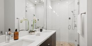 1021 N Hermitage Avenue Gallery 10