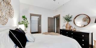Varela Westshore Gallery 42