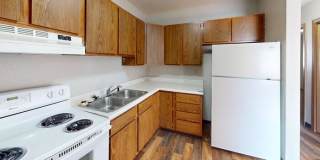 1508 East Thayer Avenue Gallery 1