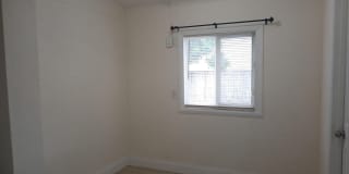 1597 NE 53rd Court Gallery 17