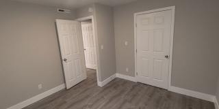 Cute 2 bedroom Duplex Gallery 9