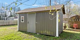 Pet Friendly Renovated Three Bedroom with Basement! Gallery 31