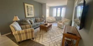 Furnished 2 bedroom 2 bathroom condo Gallery 3