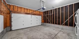Charming 3BR Townhome in Lincoln Gallery 30