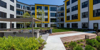 Parkway Apartments Gallery 7