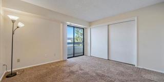 1 Bedroom Condo in Aurora Gallery 11