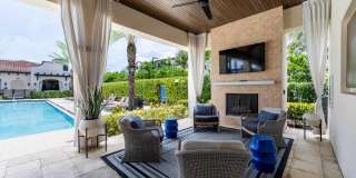 Locklyn West Palm Gallery 21