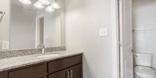 The Onyx Hoover Apartments Gallery 46