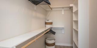 Middle Sound West Apartments Gallery 56