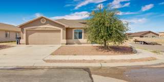 Corner Lot Home with Refrigerated Air for Rent !! Gallery 1