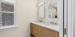 4912 N Winchester Avenue Gallery 15