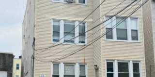 476 Grove Street Gallery 1