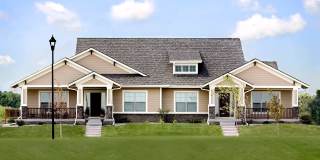 Cascade Falls Townhomes at Prairie Trail Gallery 24