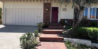 4016 Mesa Street Gallery 1