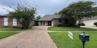 Beautiful 3 Bedroom Home in Established Zachary Neighborhood! Gallery 3