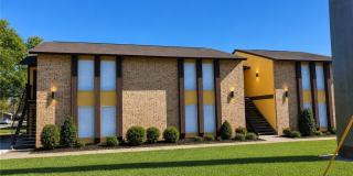 903 S Magnolia Avenue Gallery 1