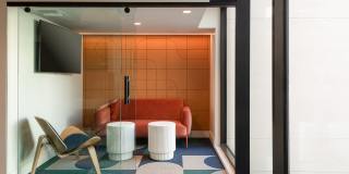 Belle on Bev Belle on Bev Gallery 58