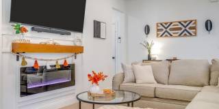 2217 Forest Hill Lane Gallery 18