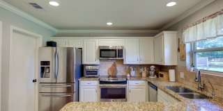 5427 Shasta Drive Gallery 8