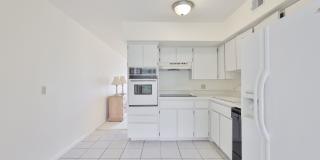 Fantastic 2br/2ba Condo in 55+ Community in On Top Of The World, Clearwater ! Gallery 9