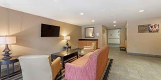 Cleveland - Westlake Gallery 21